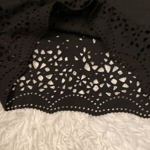 Torrid Skirt Black Size 2 EUC